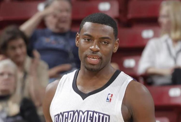 nba绝杀反绝杀「瞬息万变盘点NBA最著名的十大反绝杀胜负只在一瞬间」