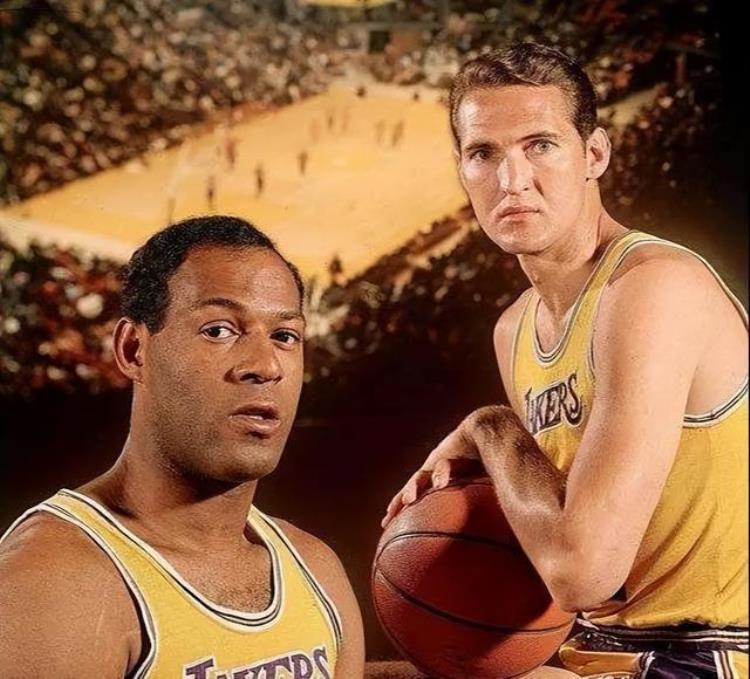 nba历史共76次总决赛里一共出现了几次四比零横扫世界「NBA历史共76次总决赛里一共出现了几次四比零横扫」