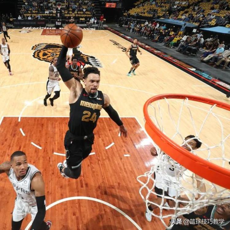 NBA45年纪录被终结附加赛历史首个三双出现了