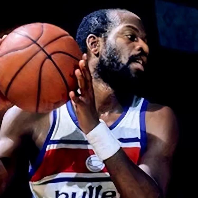 科比加入公牛「NBA老黄历之12月16日科比53分进生涯前十公牛500场门票售罄创史」