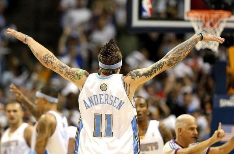 nba球星经典庆祝动作有哪些「NBA历史上最经典的二十种庆祝动作」