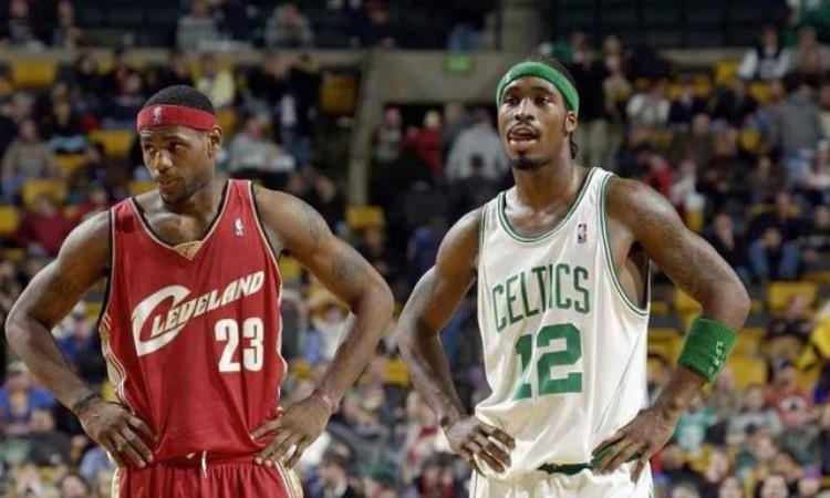 邓肯 nba「别被骗了NBA这些名言还有后半句邓肯的未来是你的是一句玩笑」