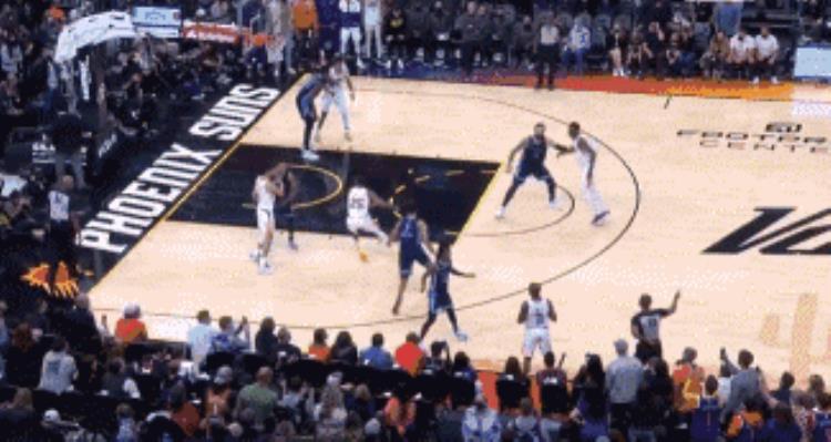 nba十大压哨绝杀「年度盘点之十大压哨绝杀格拉汉姆后场超远东契奇抛投三分」