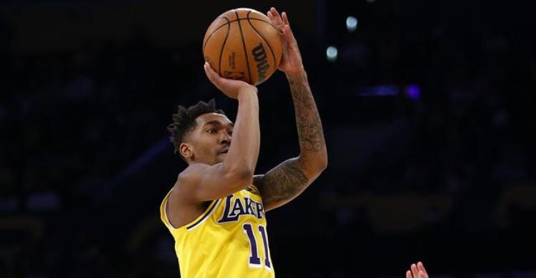 肯塔基主帅「NBA档案库从肯塔基双星到国王双枪互换球衣号码成就美谈」