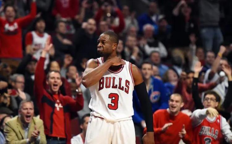 nba球星经典庆祝动作有哪些「NBA历史上最经典的二十种庆祝动作」