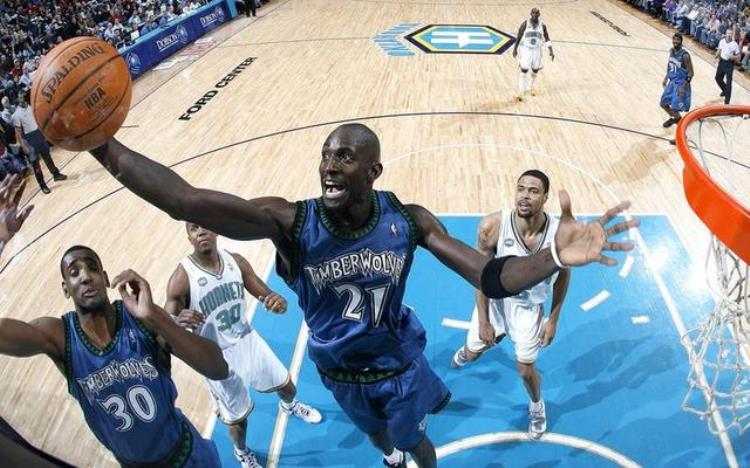 nba历史篮板榜最新排名前50「盘点NBA历史篮板榜前十位无现役联盟球员记录难破」