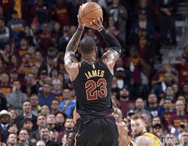 天王山之战詹姆斯数据「盘点NBA史上最经典的天王山之战詹姆斯韦德皆上榜」