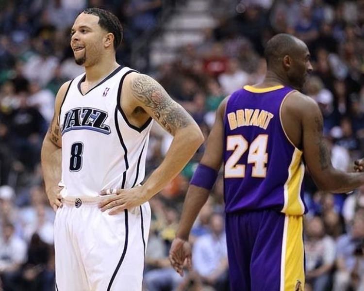 教练谈科比「先遇乔丹后逢科比5次输给禅师的三角进攻他是NBA最悲情教练」