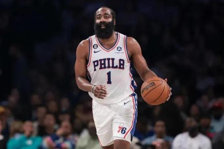 nba赛季场均助攻排行「美媒列出近10个赛季得分篮板和助攻最多的球员詹姆斯非数据迷」