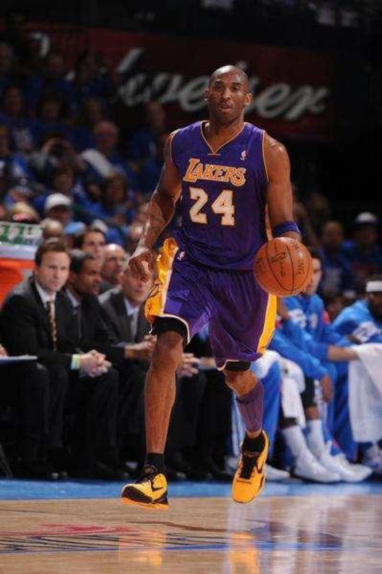 nba场均出手次数最多的球员「NBA历史上场均出手次数最高的4人科比未能上榜乔丹仅排第2」