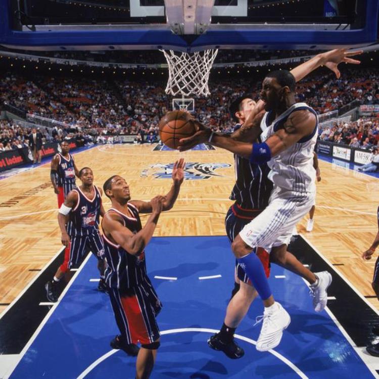 乔丹最强拉杆「NBA史上5大拉杆之王乔丹仅第2最后一人的拉杆没人能做到」