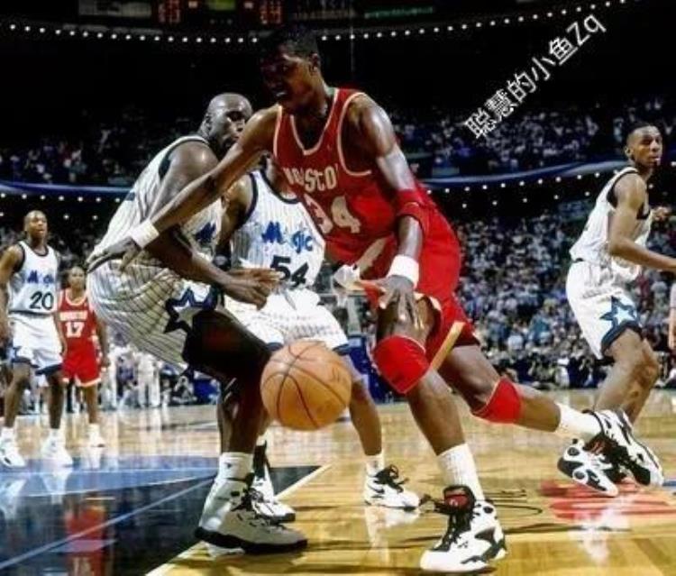 nba谁得过四双「NBA里有哪些球员拿下过四双」