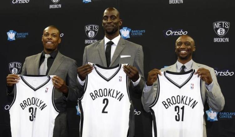 盘点近10年NBA最烂的5笔交易76人骚操作秀翻自己篮网两度上榜
