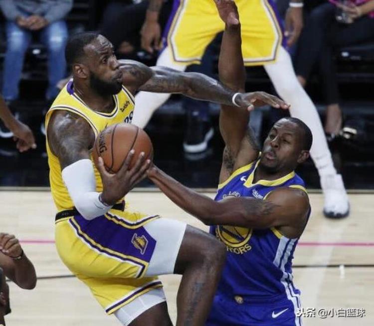 nba历史身体素质最强的人「NBA历史身体素质最佳阵容魔佛鲨皆落选神皇携3悍将领衔」