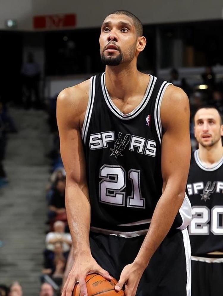 重排nba近30年状元排名,霍华德垫底 奥尼尔仅排第3「重排NBA历史5大状元秀魔术师垫底奥尼尔第3榜首没悬念」