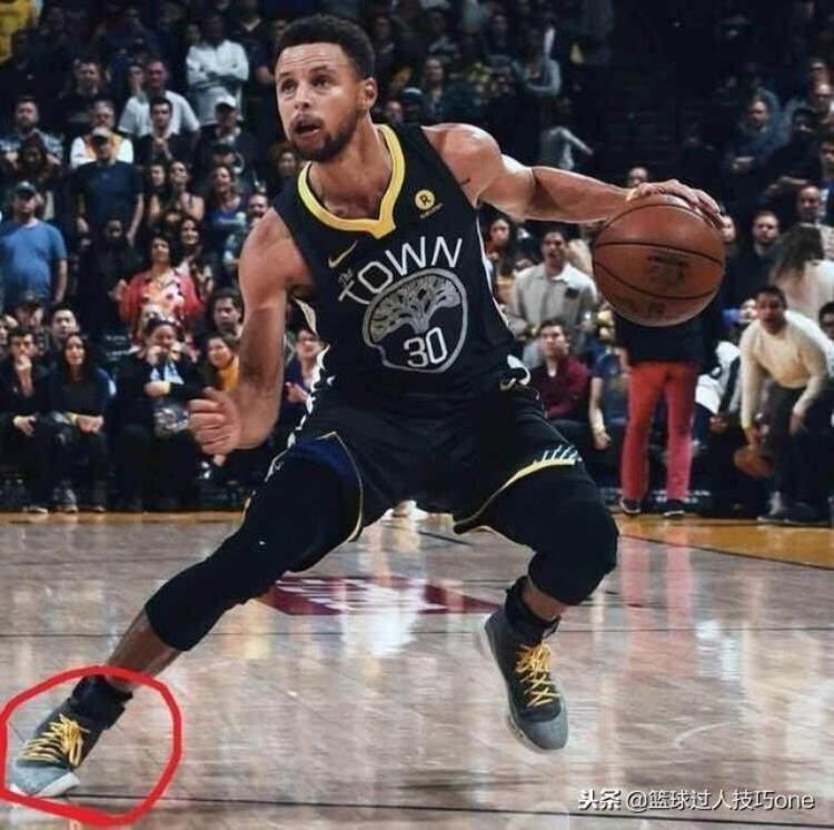 nba球鞋穿坏事件「11图看NBA穿坏鞋衣瞬间詹皇球衣撕成两半马努鞋子开口笑」