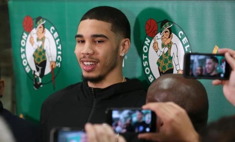 盘点近10年NBA最烂的5笔交易76人骚操作秀翻自己篮网两度上榜