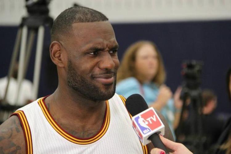 盘点近10年NBA最烂的5笔交易76人骚操作秀翻自己篮网两度上榜