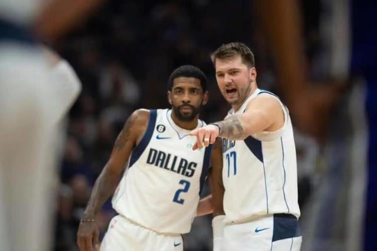nba球衣销售排行「NBA球衣销量看人气大帝仅13位字母哥第四前三均在大球市」