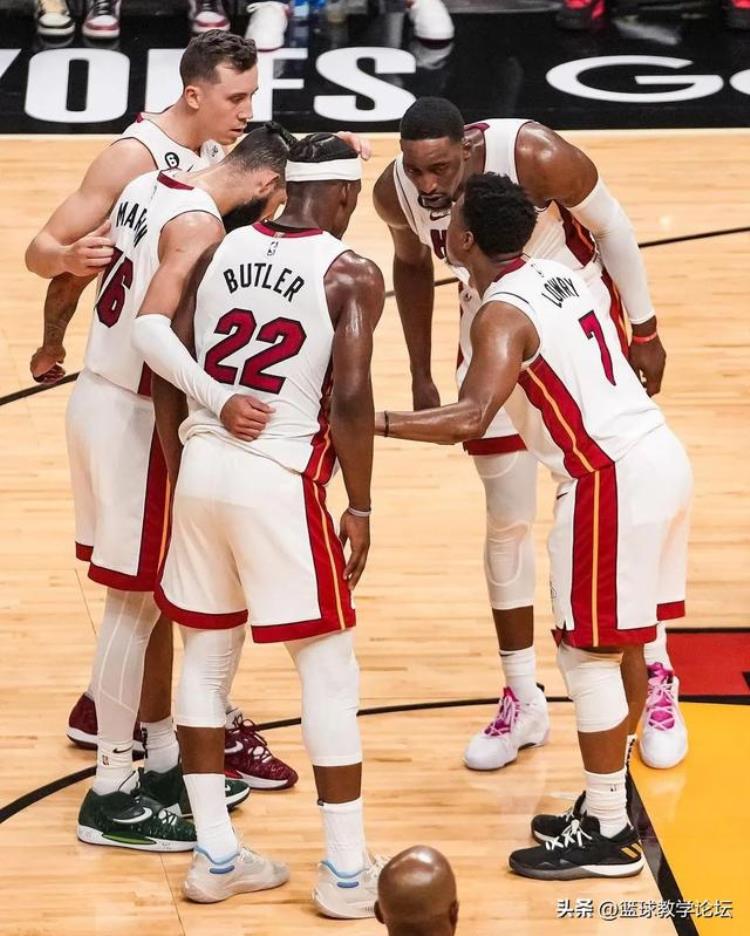 nba黑八夺冠「4比1干掉联盟第一NBA历史最强黑八」