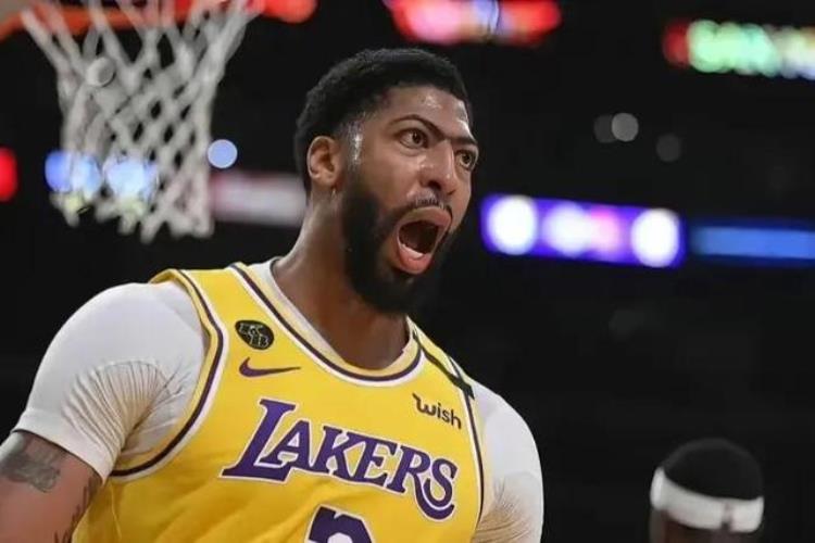 nba赛季场均助攻排行「美媒列出近10个赛季得分篮板和助攻最多的球员詹姆斯非数据迷」