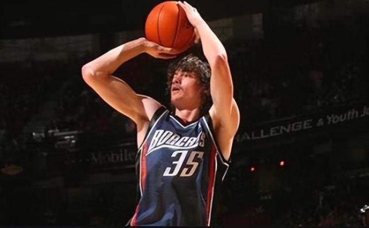nba水货榜眼排名「盘点NBA历史上10大水货新秀乔丹钦点之人仅45分4位状元上榜」