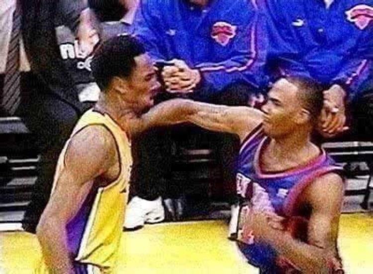 nba的打架事件「热血喷张NBA十大打架事件逼王伯德终被揍」