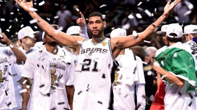 nba的强队有哪些「NBA强队都有什么特点这4大王朝球队告诉你豪门巨星关注度」