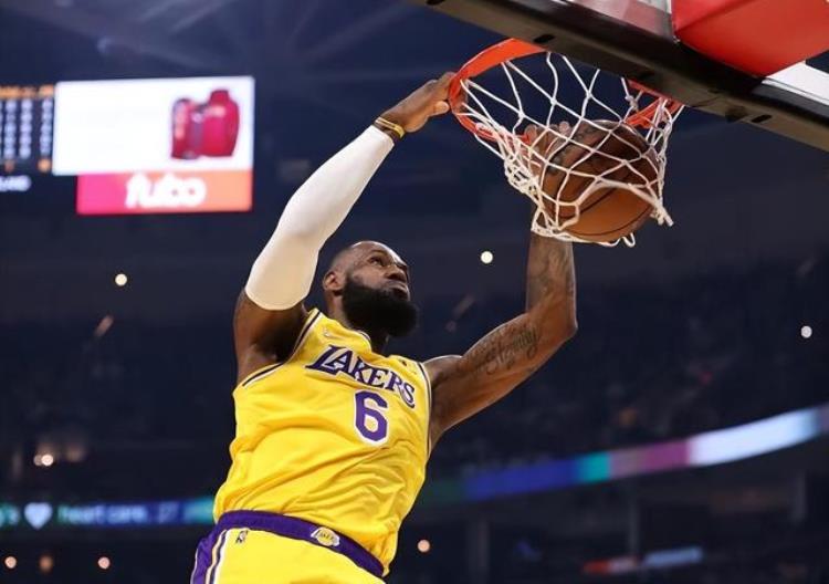 nba单打谁最厉害「当今NBA单打最强五大球员排行杜兰特居第二榜首实至名归」