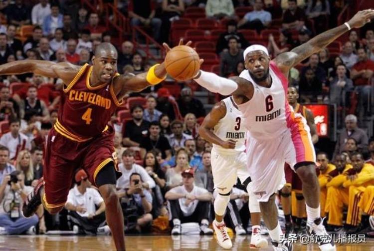 一杆进两个球「有人说只要一节进两个球一场就是8个为何很多NBA球员做不到」