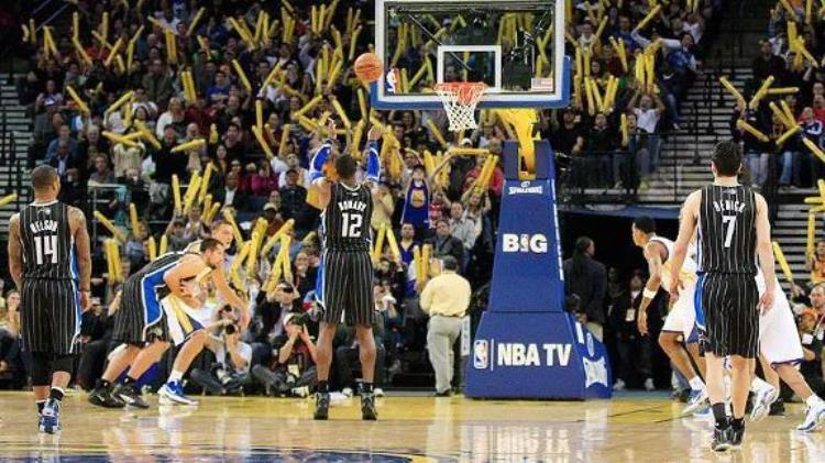 nba十大最难破的记录「NBA十大难以打破的纪录单场惊人的370分和尴尬的37分」
