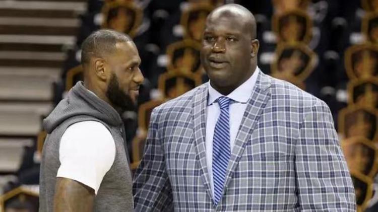 nba史上最强队伍「美媒评NBA史上队史阵容最强的六队湖人绿军皆上榜公牛仅第五」