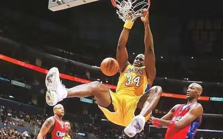 nba历史篮板榜前十「NBA历史前场篮板前十第一真正的前板之王大虫飞猪都望尘莫及」