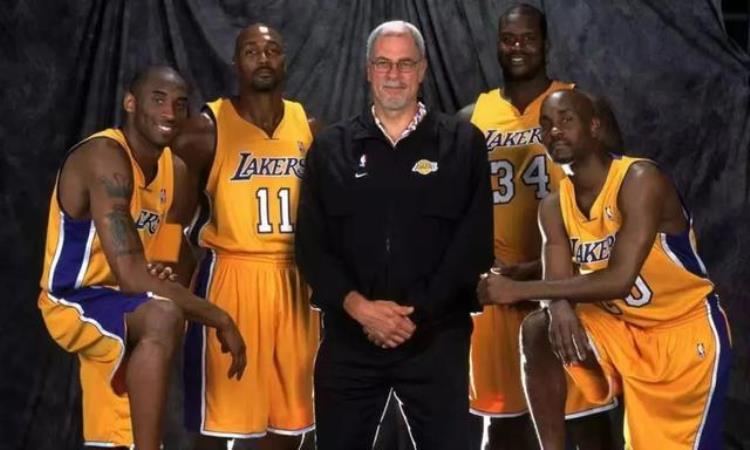 nba唯一没有夺冠的球队「没有75大球员照样拿冠军NBA历史上只有一支球队做到过」