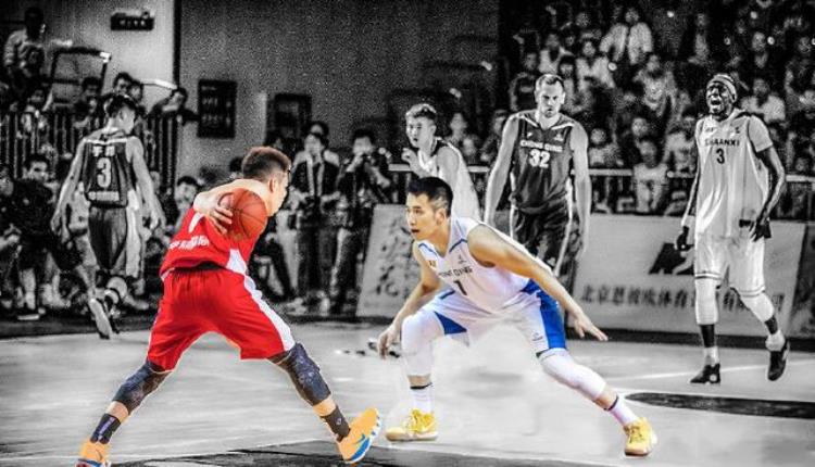 郭凯伦今年的比赛「郭凯伦宣布结束NBL生涯职业生涯太心酸与郭艾伦经历大不相同」