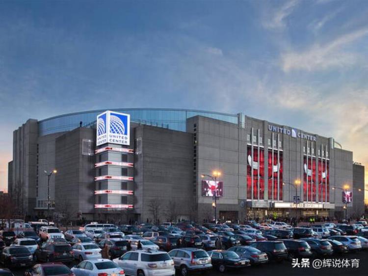 nba场馆名称「商业化时代这些NBA场馆居然没有改过名字这真的非常难得」
