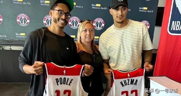波波维奇年薪「NBA3消息波波维奇获8000万合同勇士薪资超4亿格林嘲讽普尔」