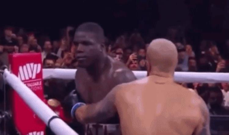 德隆哪年选秀「兑现承诺德隆回归NBA担任全明星新秀赛中其中一支球队教练」