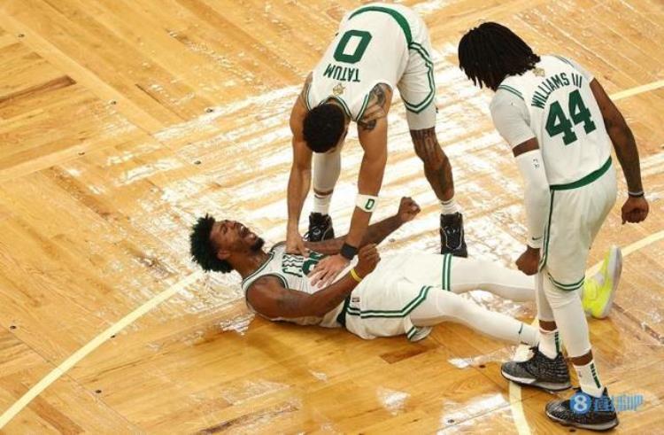 nba新赛季各队首发「讨论新赛季各队首发战力排名前十勇士居首76人三篮网六」
