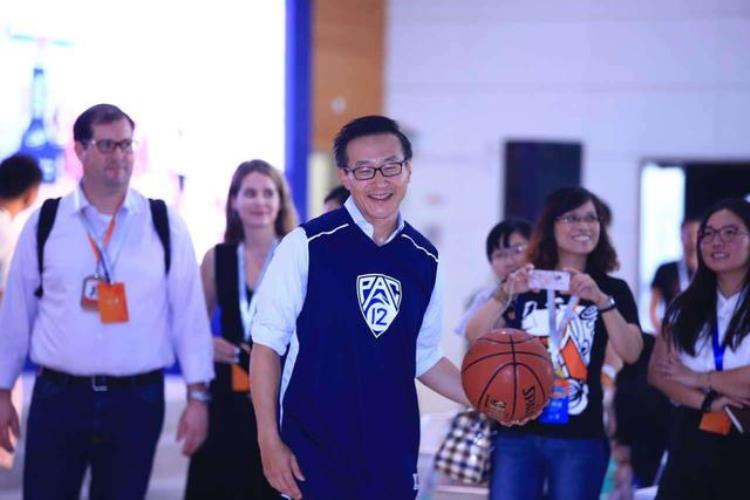 nba球队买卖「NBA掀起出售球队狂潮篮坛大地震或将来临莫雷这次难辞其咎」