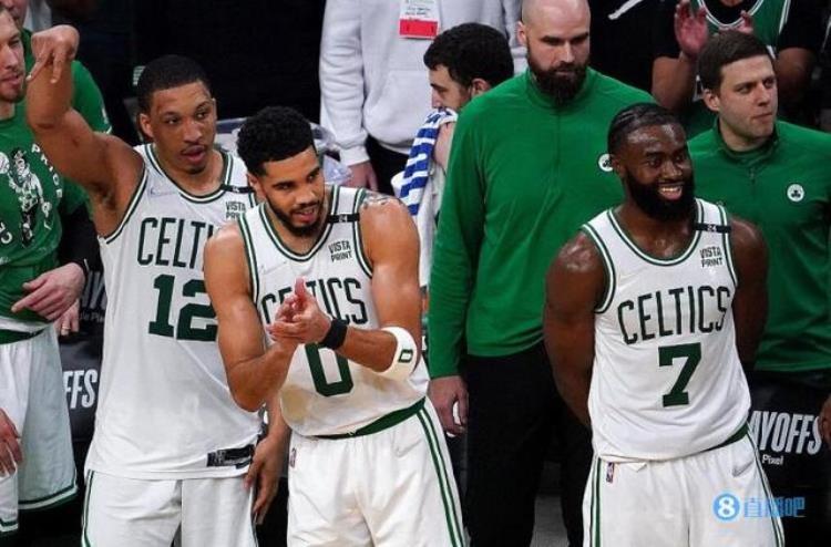 nba新赛季各队首发「讨论新赛季各队首发战力排名前十勇士居首76人三篮网六」