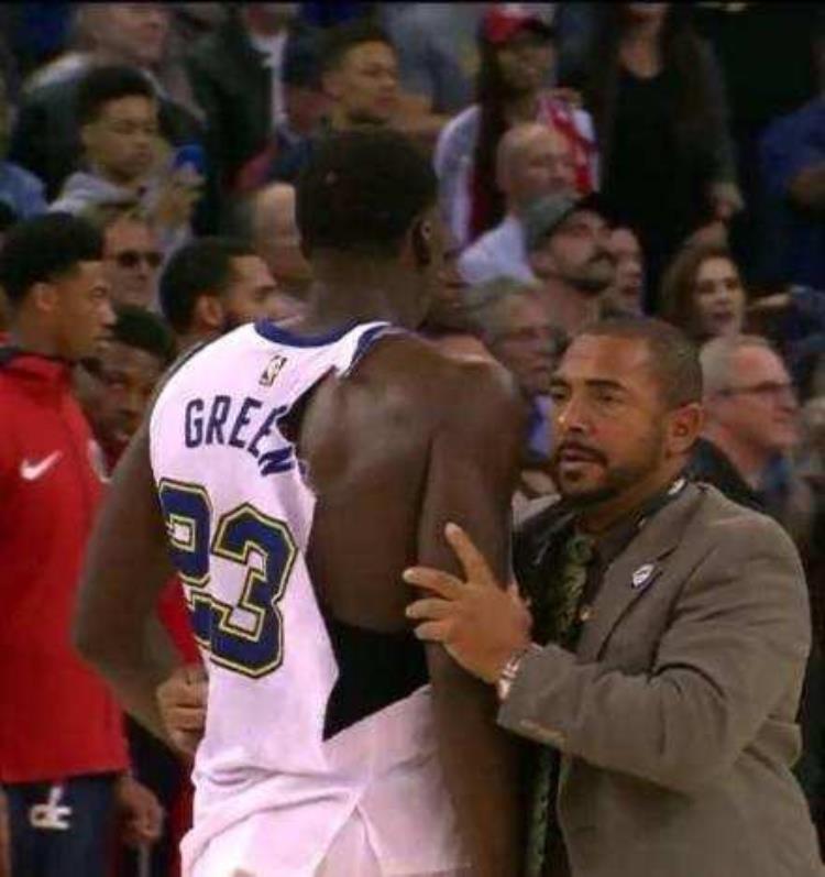 阿迪达斯nba球衣真假对比「没有对比就没有伤害看看曾经的阿迪版NBA球衣质量」