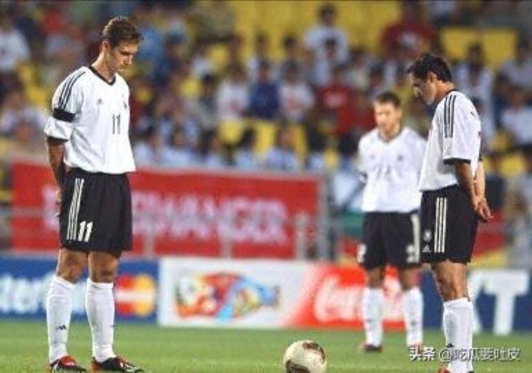 韩日世界杯回顾卡恩高接抵挡巴拉克一击制胜德国险胜漂亮国