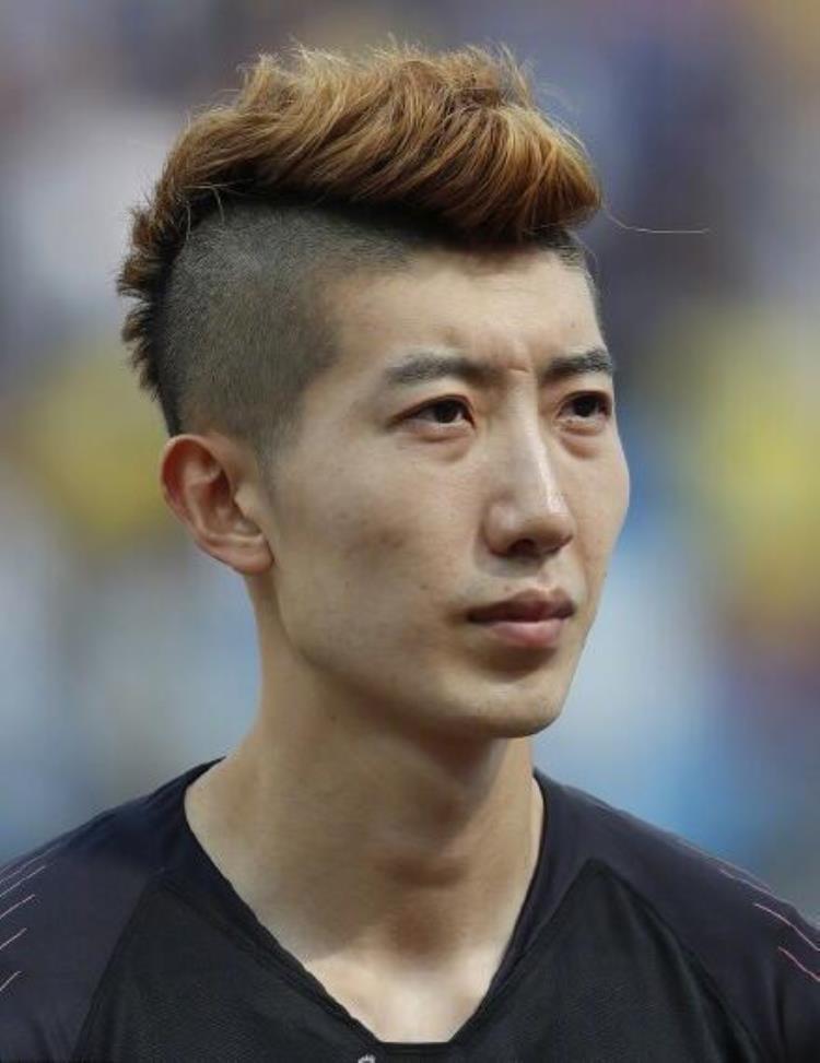 世界杯韩国门将化妆网友想知道他用的什么粉底都没脱妆