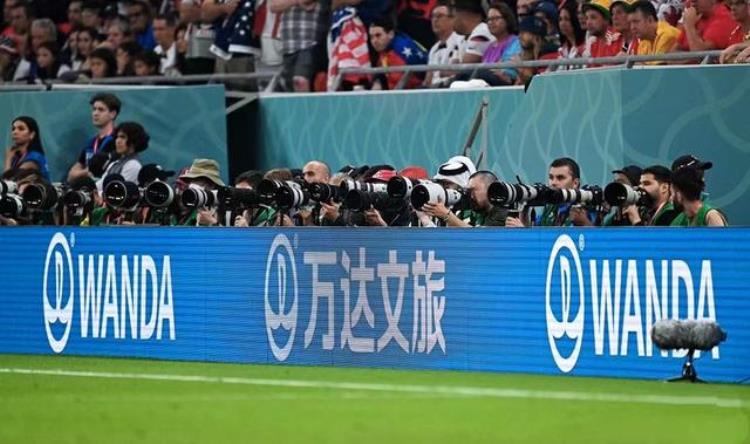 王健林跟足球杠上了万达豪掷60亿元赞助广告刷屏世界杯
