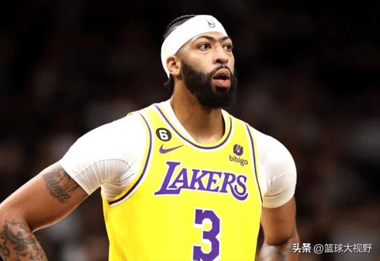 NBA新赛季10大高薪浓眉第十詹姆斯第三第一票房号召力炸裂