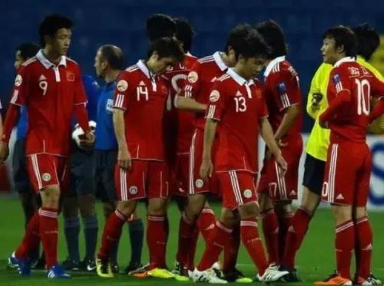 由欧足联欧冠抽签失误看中国足协著名乌龙