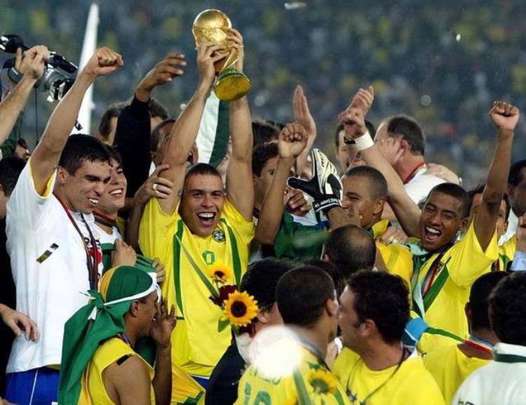 罗纳尔迪尼奥的回忆2002年世界杯的巴西冠军之路