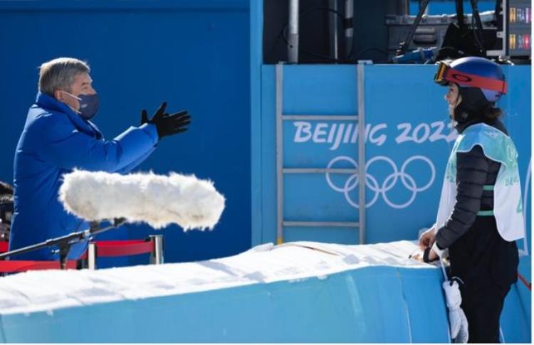 迈向世界舞台中央丨十年瞬间北京冬奥2022