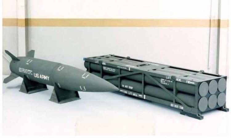 美国陆军签单生产新弹道导弹